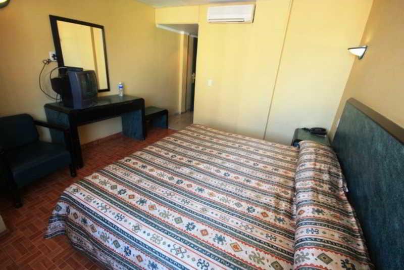 Hotel Universo Guadalajara Extérieur photo