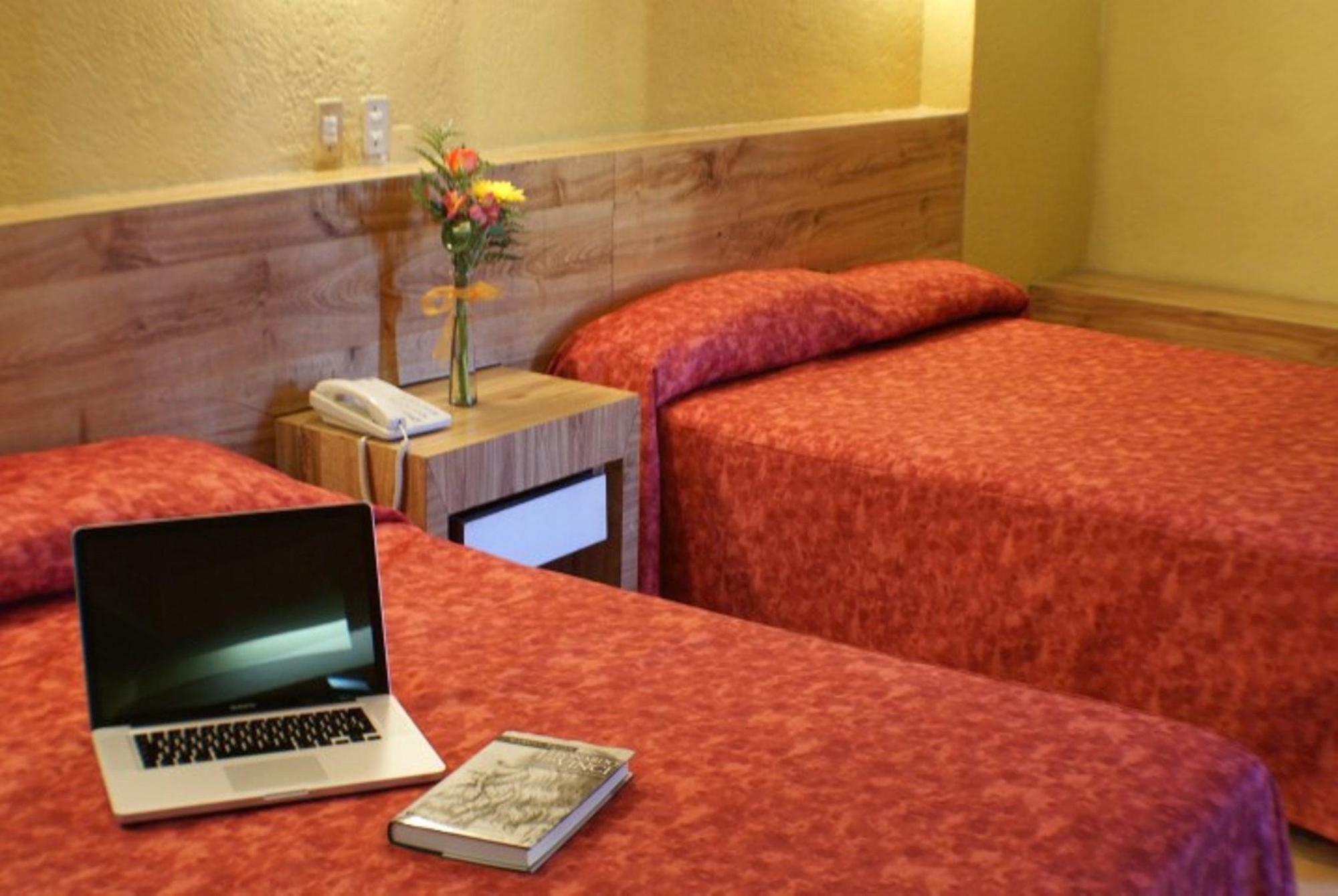 Hotel Universo Guadalajara Extérieur photo