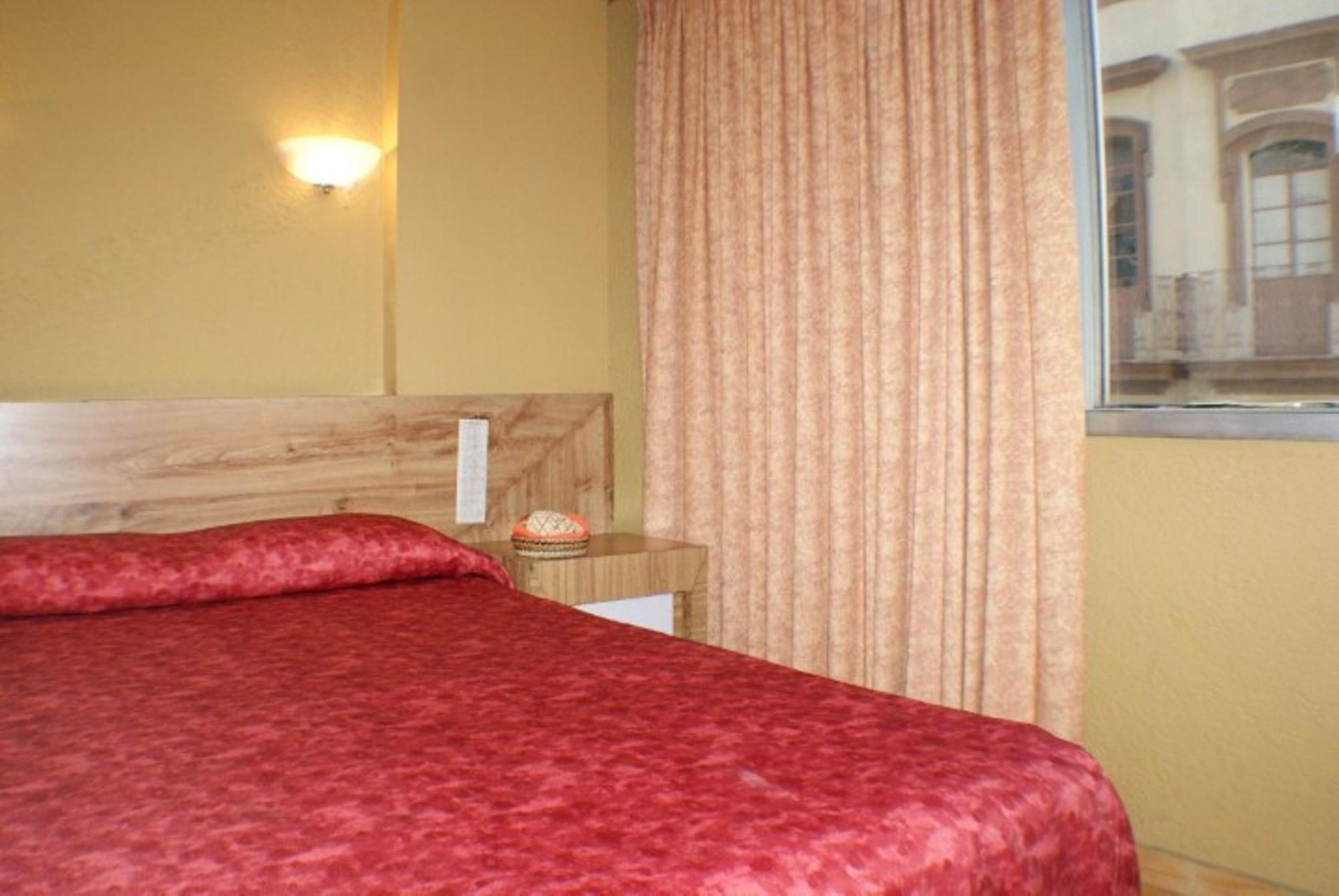 Hotel Universo Guadalajara Extérieur photo