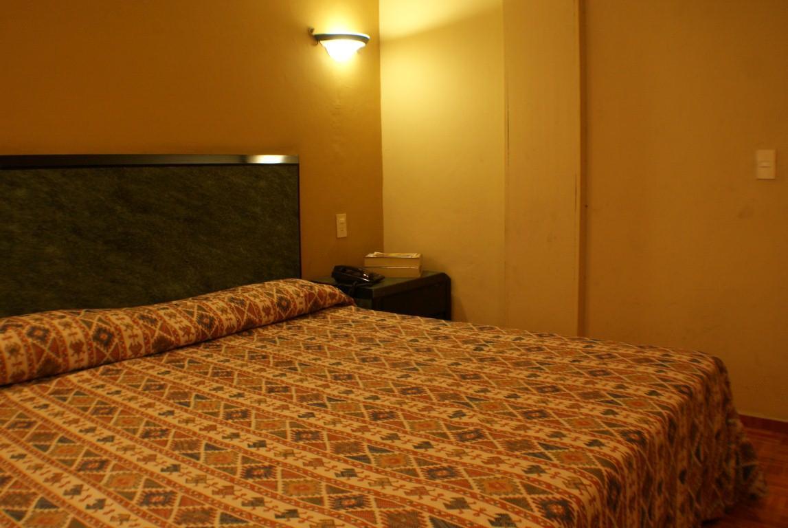 Hotel Universo Guadalajara Extérieur photo