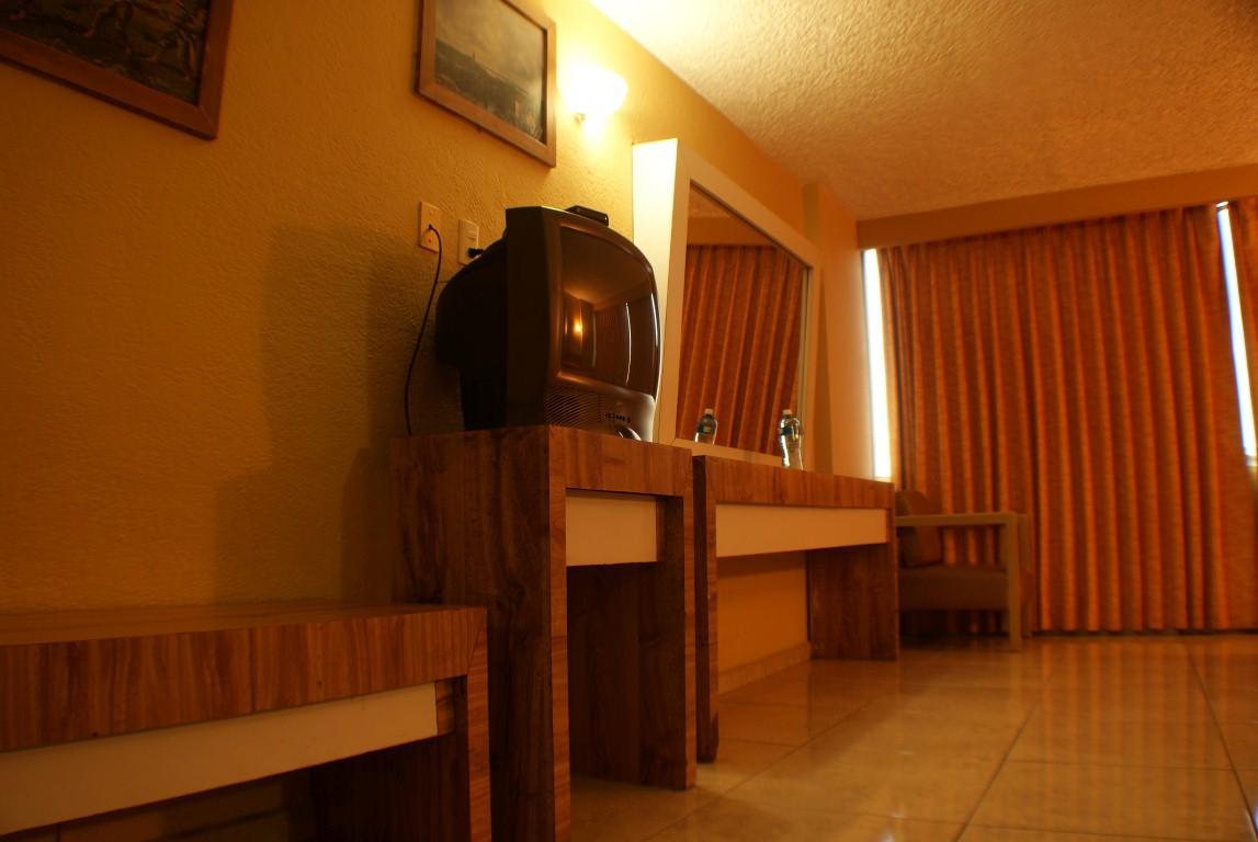 Hotel Universo Guadalajara Extérieur photo